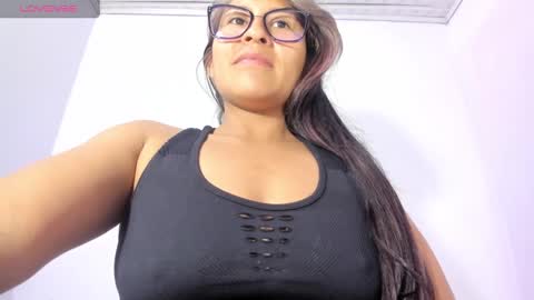 sofii milk online show from 01-02-25, 03:26