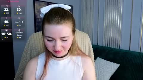 Sofia online show from 02-08-26, 01:09