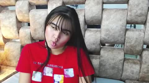 Snapshot of sofiarossee chatting on 12-18-24, 03:55 Sofia online show from 12-18-24, 03:55