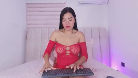 Sofia Velez  online show from 02-13-26, 11:50