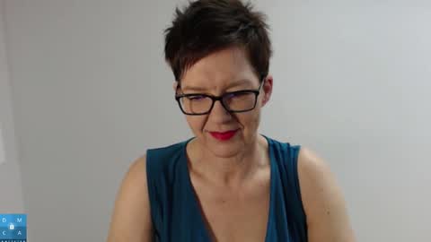 Sofie Velvet online show from 11-30-25, 07:34