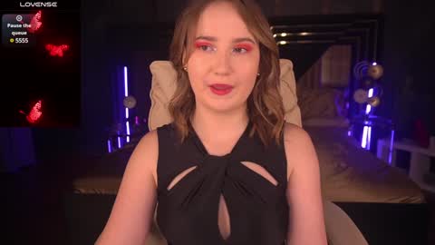 Snapshot of sofiebloom chatting on 01-21-25, 04:48 Sofie online show from 01-21-25, 04:48