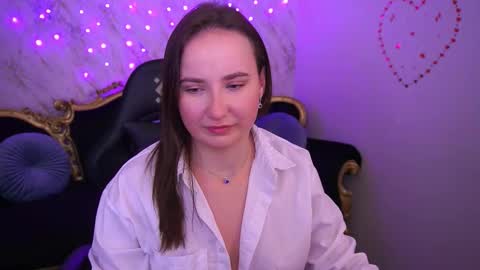 Snapshot of sofiebloom chatting on 02-28-26, 11:28 Sofie online show from 02-28-26, 11:28