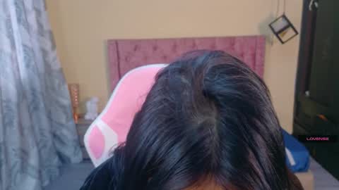 Snapshot of sofii_cute01 chatting on 01-08-26, 12:07 sofii_cute01 online show from 01-08-26, 12:07