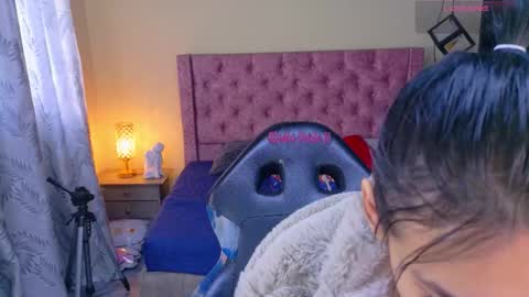 Snapshot of sofii_cute01 chatting on 02-09-26, 12:31 sofii_cute01 online show from 02-09-26, 12:31