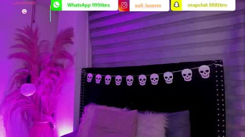 Sofia online show from 10-18-25, 04:37