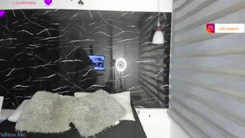 Sofia online show from 03-01-26, 04:14