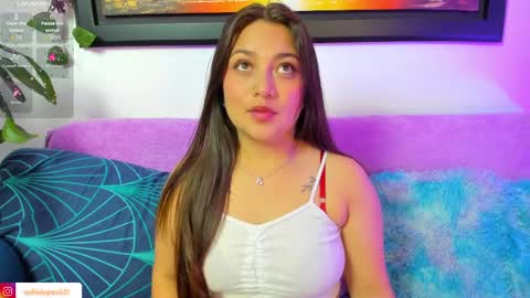 Snapshot of sofiiaa_gomez_ chatting on 10-22-25, 07:57 Sofi. G online show from 10-22-25, 07:57