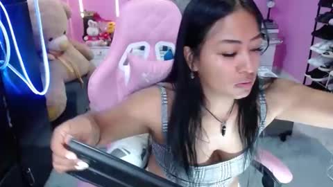 sofia Dreams online show from 10-23-25, 03:33