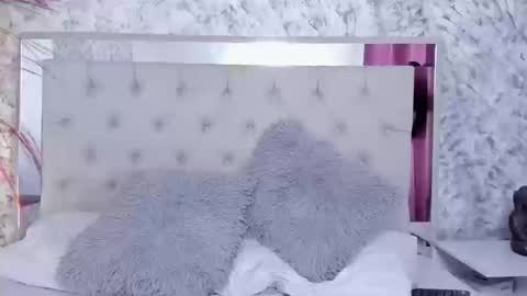 Snapshot of sofimalkova chatting on 09-11-25, 04:29 Sofi Malkova online show from 09-11-25, 04:29
