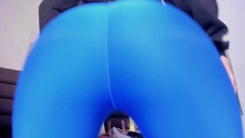      online show from 02-12-25, 11:18