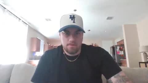 Snapshot of soft0ne chatting on 12-16-25, 03:28 soft0ne online show from 12-16-25, 03:28