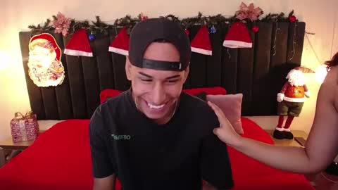 Cam and Amy online show from 11-29-25, 07:39