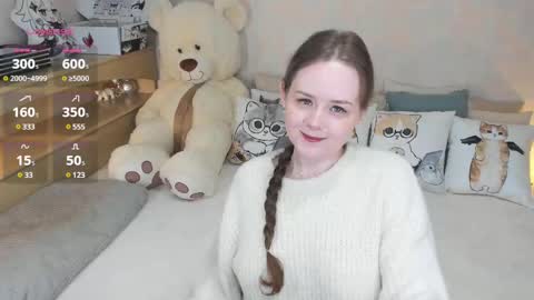 Snapshot of soft_purr_kitty chatting on 02-25-25, 07:47 Mia online show from 02-25-25, 07:47