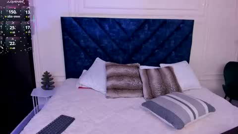 Marcela online show from 12-18-25, 02:06