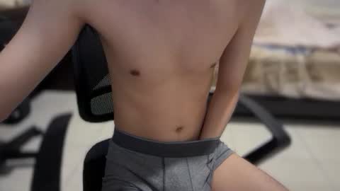 Snapshot of softedge04 chatting on 02-07-26, 08:23 softedge04 online show from 02-07-26, 08:23