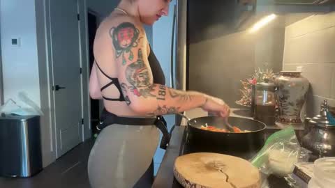 Soft Heat Maria online show from 12-15-25, 02:43