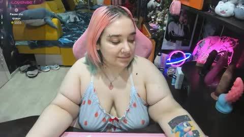 Sofie online show from 02-10-26, 02:59