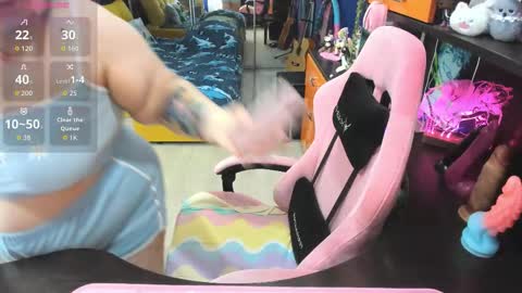 Sofie online show from 02-13-26, 02:29