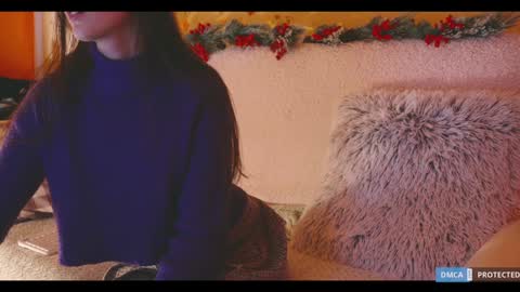 Lisa  online at  .11 from about utc online show from 12-17-24, 09:28