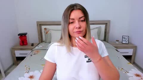 Softpleasurex online show from 12-13-24, 11:45