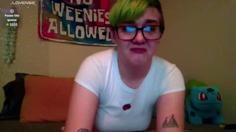 Snapshot of softtboyfriend chatting on 02-14-25, 04:20 Day online show from 02-14-25, 04:20