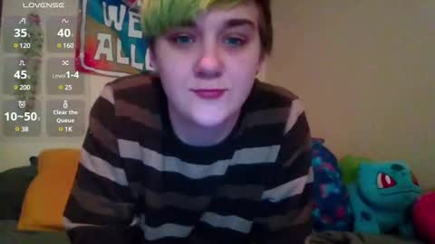 Snapshot of softtboyfriend chatting on 02-17-25, 03:31 Day online show from 02-17-25, 03:31