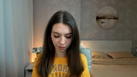 Kelly online show from 09-15-25, 04:29