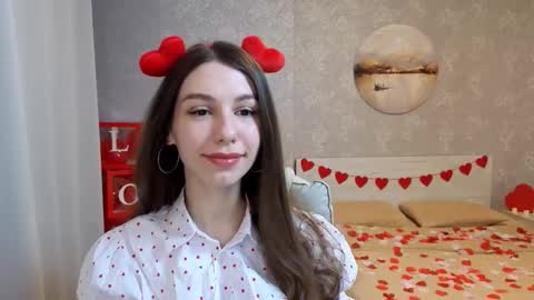 Snapshot of softwine chatting on 02-12-26, 03:51 Kelly online show from 02-12-26, 03:51