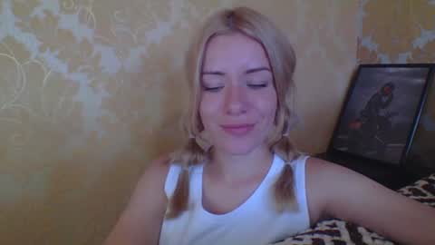 Snapshot of softy_aura chatting on 07-14-26, 01:50 softy_aura online show from 07-14-26, 01:50