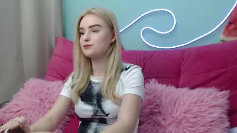 sofysoft online show from 11-21-25, 06:01