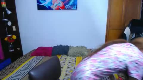 sofyswee online show from 10-21-25, 01:23