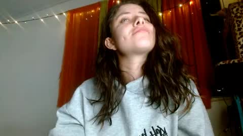 Sofia online show from 01-24-25, 04:05