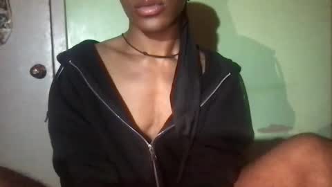 SolaceEve online show from 02-16-25, 05:04