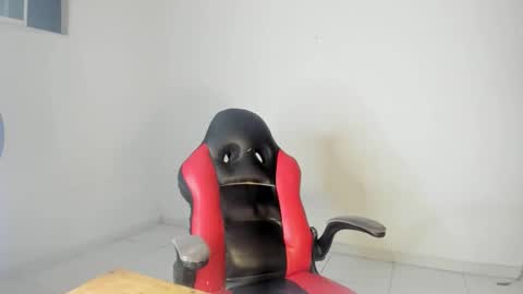 Moonie  online show from 10-22-25, 11:15