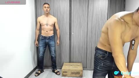 Snapshot of soldier_hugedick chatting on 12-16-24, 12:04 Soldier online show from 12-16-24, 12:04