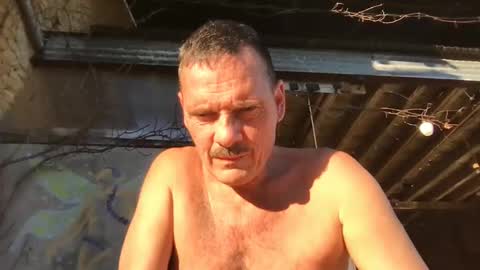 Alex Dixon online show from 02-04-25, 03:26