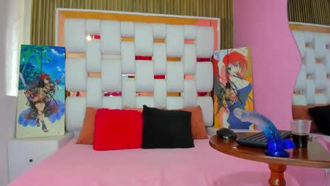 Snapshot of solevanss chatting on 01-15-25, 07:55 Sol Evans online show from 01-15-25, 07:55