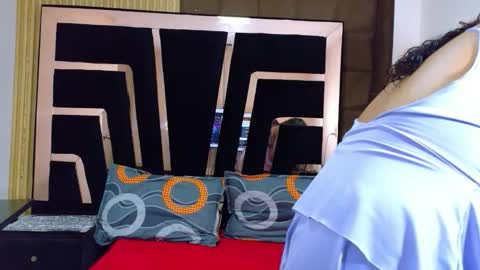 Snapshot of solevanss chatting on 11-01-25, 05:26 Sol Evans online show from 11-01-25, 05:26