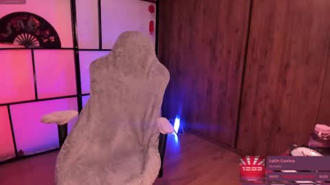 saraIG Solosara8 online show from 09-20-25, 06:03