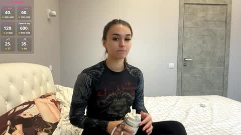 Hello My name is Jane  im new model here and little but shy but curious. online show from 12-20-25, 09:27