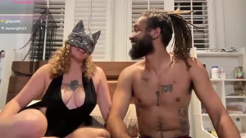 Snapshot of something_kinky chatting on 10-02-25, 02:51 Kitty and Romeo online show from 10-02-25, 02:51