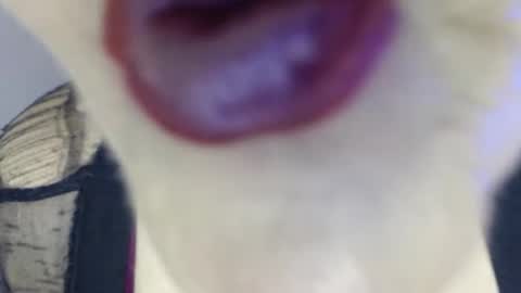 sondrariddle online show from 11-06-25, 09:05