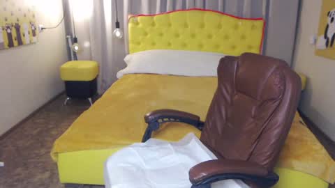 sondrariddle online show from 03-03-26, 10:04