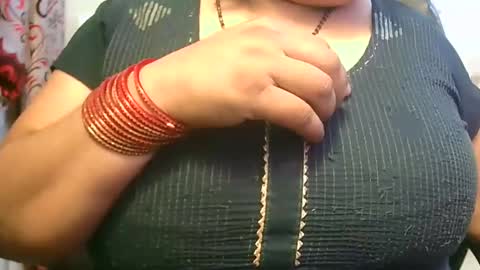 Snapshot of soni88888 chatting on 12-07-24, 03:19 soni88888 online show from 12-07-24, 03:19