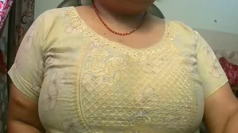 Snapshot of soni88888 chatting on 02-19-25, 10:34 soni88888 online show from 02-19-25, 10:34