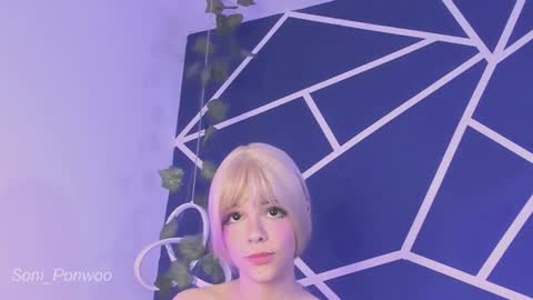 Snapshot of soni_ponwoo chatting on 10-23-25, 07:29 Soni online show from 10-23-25, 07:29