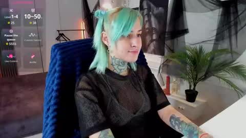 Sonia online show from 11-30-25, 02:21