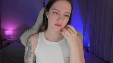 sonia_moon_ online show from 01-10-25, 01:32