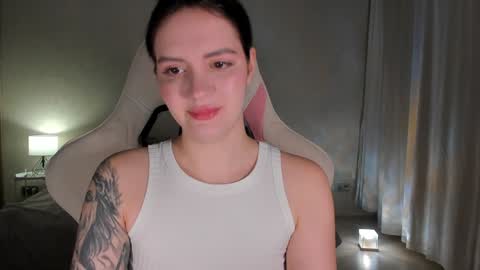 sonia_moon_ online show from 01-24-25, 02:07